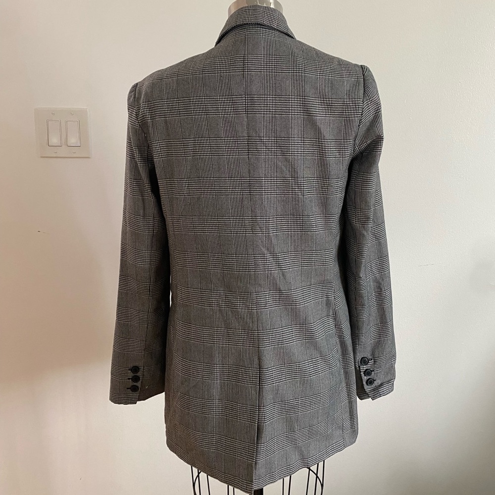Pinstripes Blazer - Picture 6 of 7